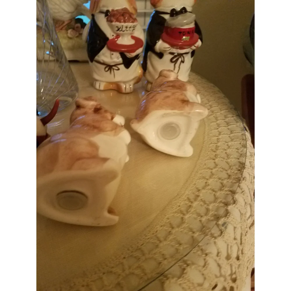 Puppy Dog Salt n Pepper